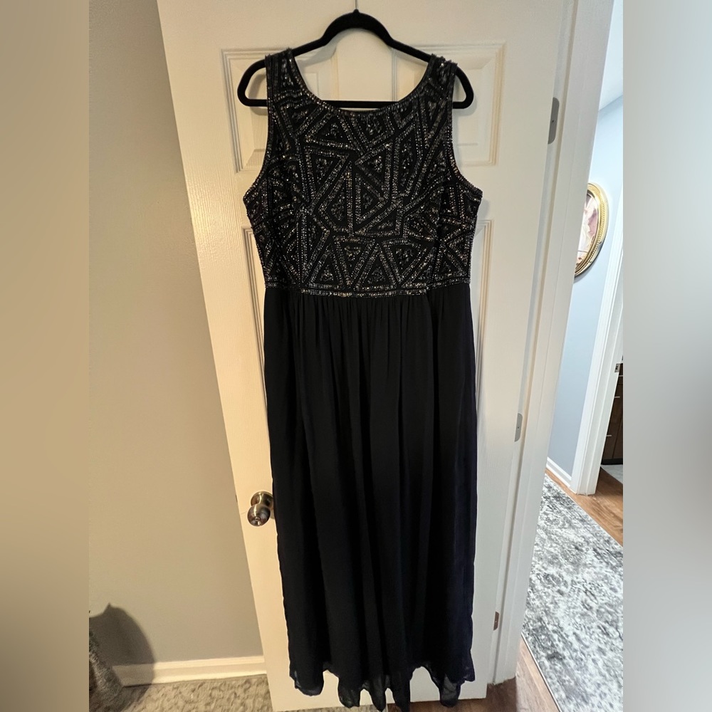 Embellished Jewel Ruched Gown Size 16W